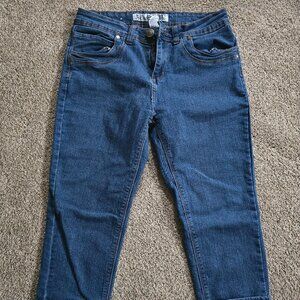 IQ and Co Denim Capri Pants Womens Size 10